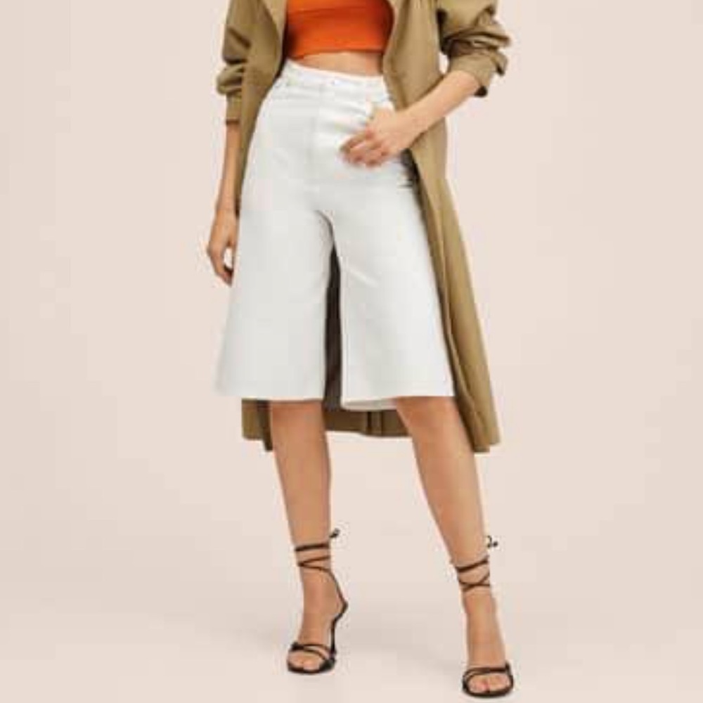 Tibi- NWT White Highwaisted Bermuda Shorts